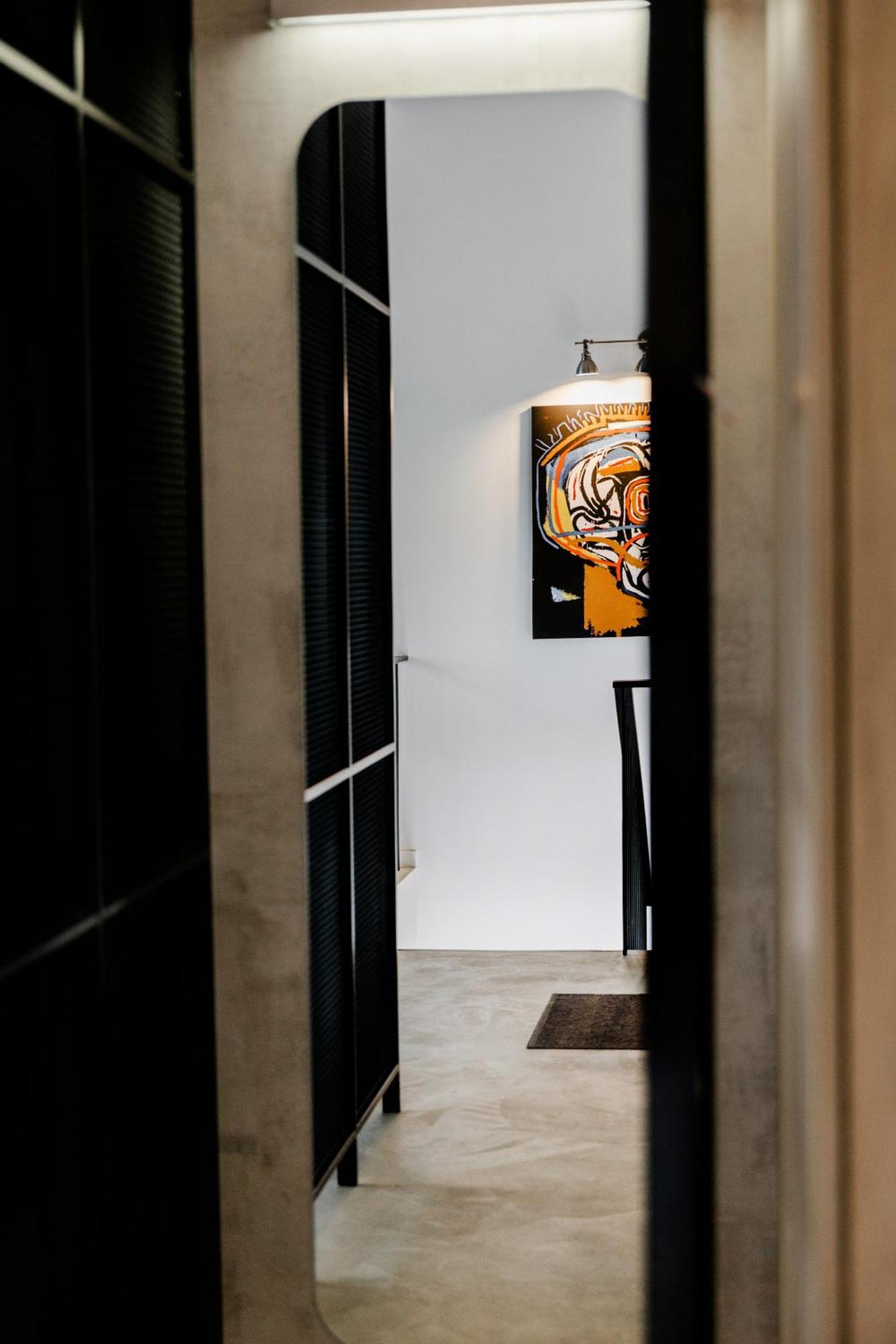 Modern And Spacious Loft Type Apartment 8 With Free Private Parking By "Owl Jazz Apartments" คอนัส ภายนอก รูปภาพ