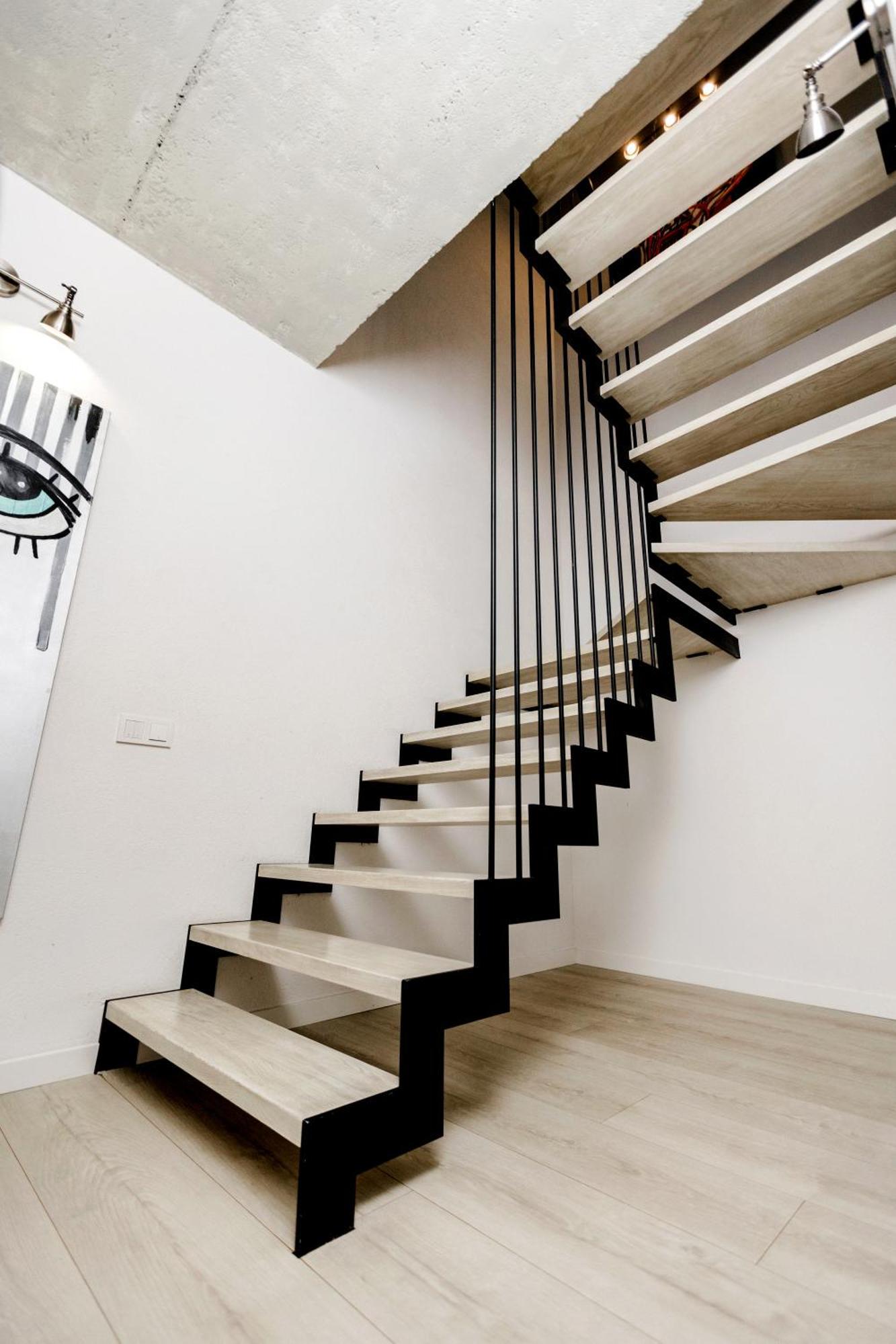 Modern And Spacious Loft Type Apartment 8 With Free Private Parking By "Owl Jazz Apartments" คอนัส ภายนอก รูปภาพ